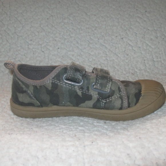5/$30 Boys Cat & Jack Toddler Parker Shoes - Picture 8 of 10